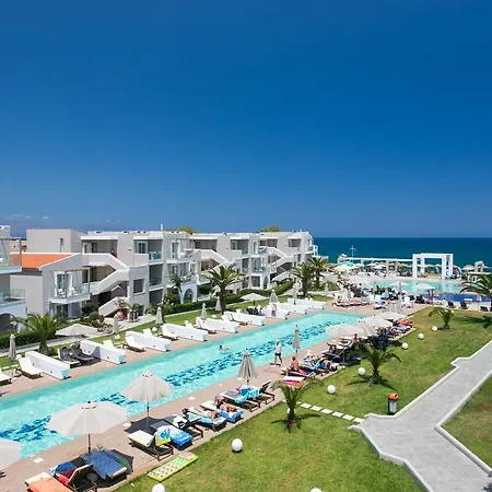 Resort Santa Helena Beach Platanés