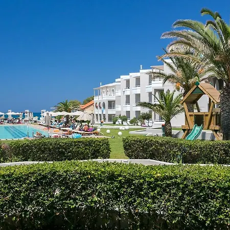 Resort Santa Helena Beach Platanés