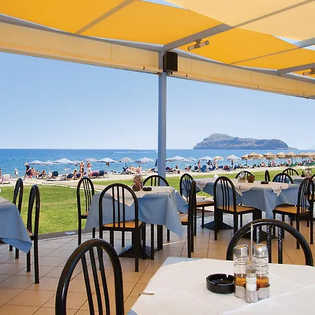 Santa Helena Beach Resort 4*
