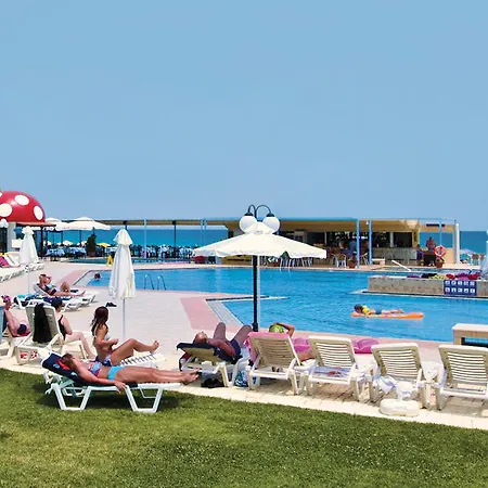 Santa Helena Beach