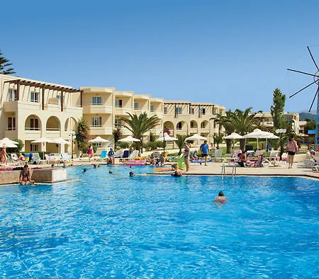 Resort Santa Helena Beach