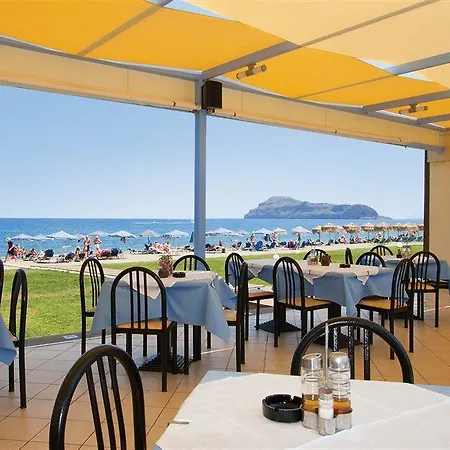 Resort Santa Helena Beach Platanés